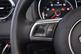 2011款奥迪TT敞篷版2.0TFSI