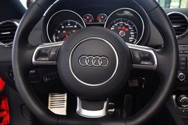 2011款奥迪TT敞篷版2.0TFSI