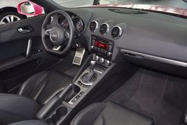 2011款奥迪TT敞篷版2.0TFSI