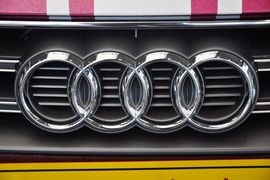 2011款奥迪TT敞篷版2.0TFSI