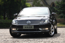 2012款全新迈腾2.0T至尊型上海试驾