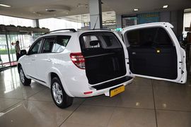 2011款一汽丰田RAV4