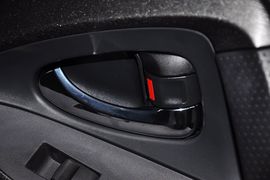 2011款一汽丰田RAV4