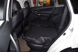 2011款一汽丰田RAV4