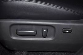 2011款一汽丰田RAV4