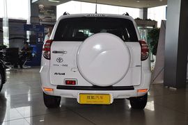2011款一汽丰田RAV4