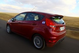 2011款福特嘉年华呼伦贝尔草原试驾