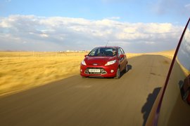 2011款福特嘉年华呼伦贝尔草原试驾