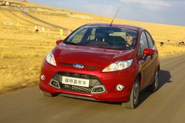 2011款福特嘉年华呼伦贝尔草原试驾