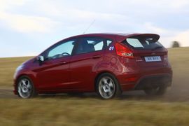 2011款福特嘉年华呼伦贝尔草原试驾