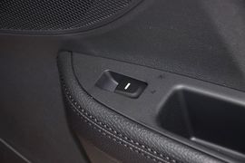 2011款现代飞思Veloster
