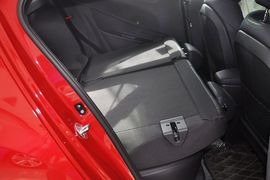 2011款现代飞思Veloster