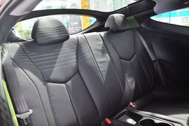 2011款现代飞思Veloster