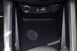 2011款现代飞思Veloster