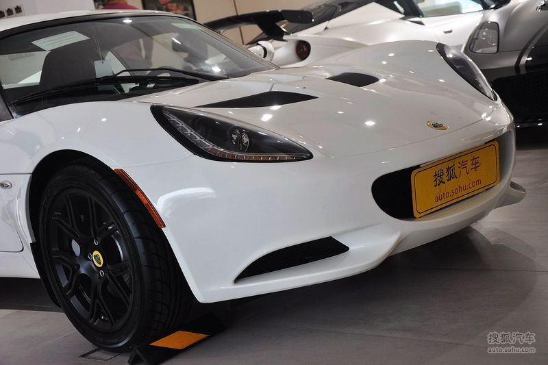 【车型对比】路特斯 elise pk 起亚 kx7_搜狐汽车