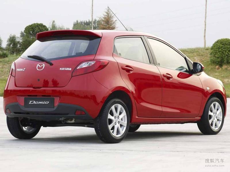 2007款马自达2