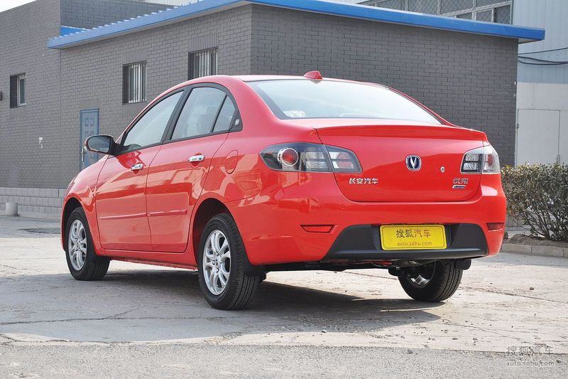 【 长安悦翔三厢图片】_法兰红_外观_搜狐汽车网