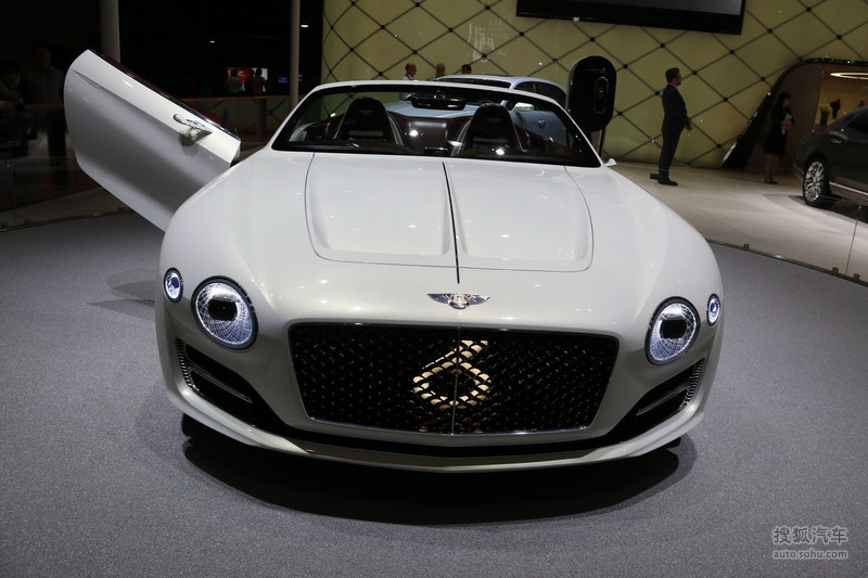 【车型对比】宾利 exp 12 speed 6e pk 劳斯莱斯 魅影_宾利 exp 12