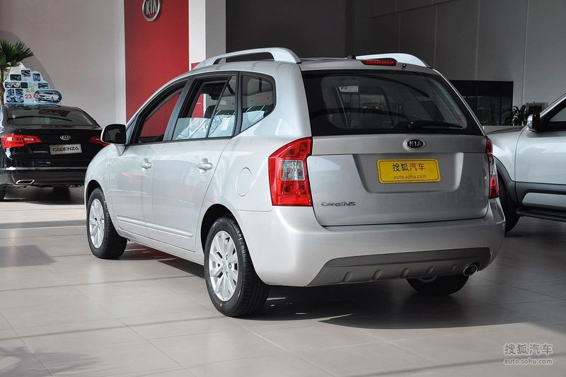 【车型对比】起亚 新佳乐 pk 奥迪 q3_搜狐汽车