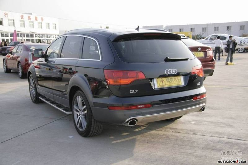 【车型对比】奥迪 q7 pk 奇瑞 瑞虎3x_搜狐汽车