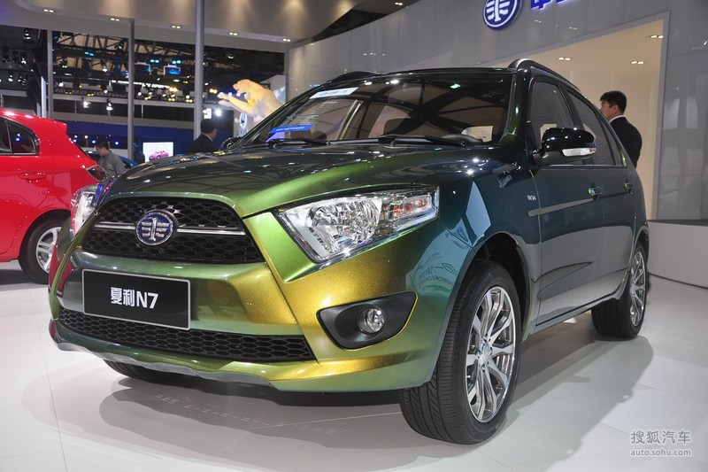 一汽夏利n7上海车展实拍