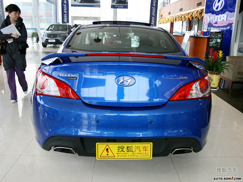 2009款现代劳恩斯酷派20t豪华自动版到店实拍