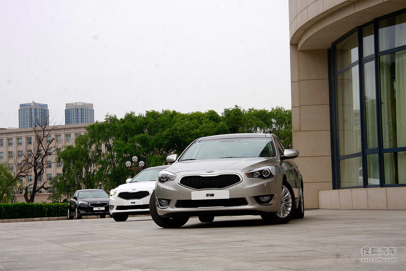 【 起亚凯尊图片】_图解_搜狐汽车网