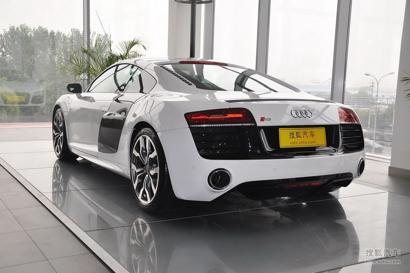 【车型对比】奥迪 r8 pk 丰田 yaris l 致炫_搜狐汽车