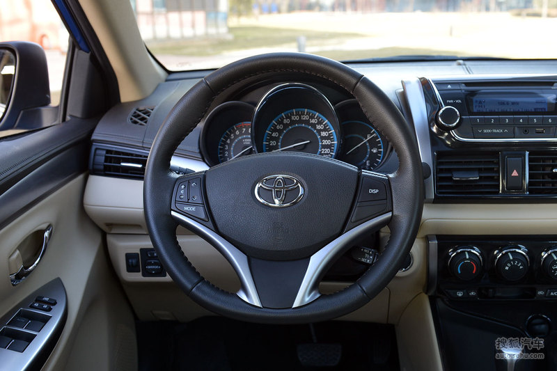 2014款新威驰15l自动智尊版深度测试