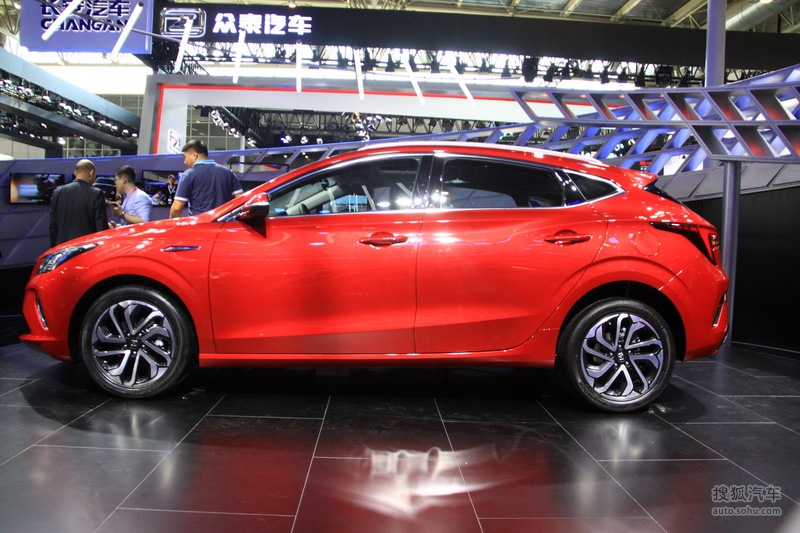 长安全新逸动xt北京车展实拍