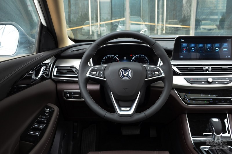 【 长安睿骋cc图片】_2018款 1.