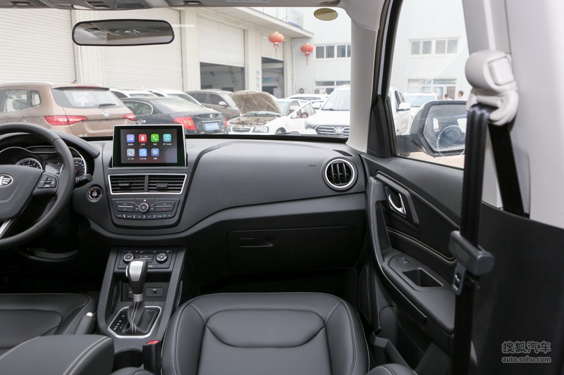 【 奔腾x40图片】_黑色_内饰_搜狐汽车网