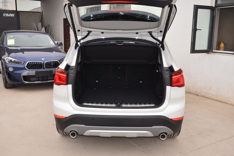 【 宝马X1图片】