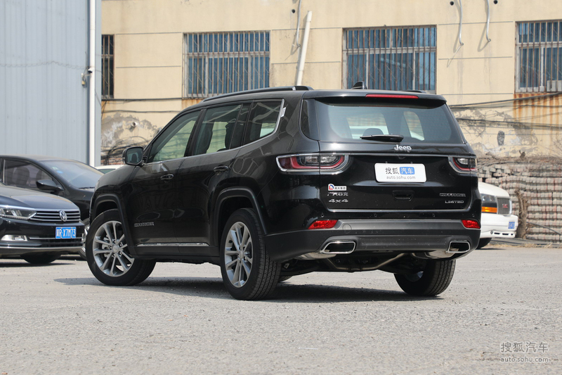 【车型对比】jeep 指挥官 pk 长安 cs35 plus_搜狐汽车