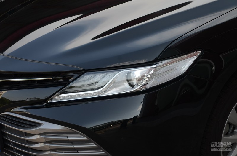 【 丰田凯美瑞图片】_墨晶黑_外观_搜狐汽车网