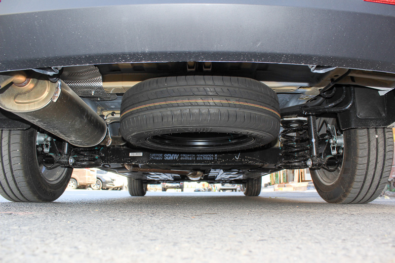 08万 询底价 看配置 2019款宝骏360 1.5l cvt -底盘全景 (1200*800)