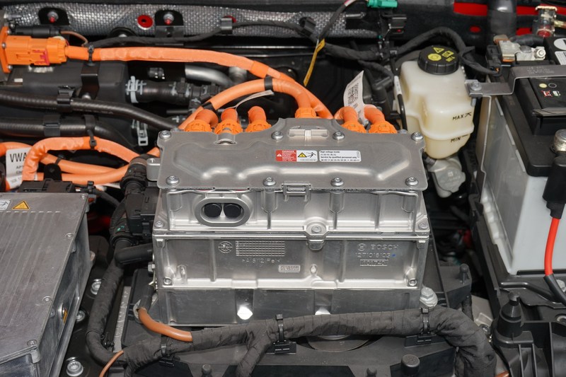 【 奥迪q2l e-tron图片】_底盘发动机_搜狐汽车网