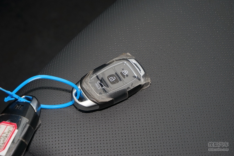 询底价 看配置 2021款现代ix35 240t gdi dct两驱领先版gls -汽车钥匙