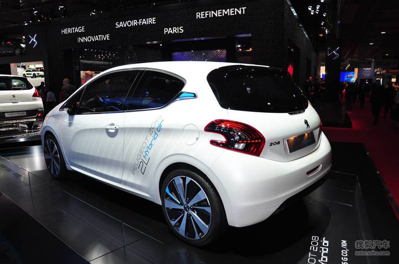 标致208 hybrid air 巴黎车展实拍     提示:支持键盘翻页 &larr;左