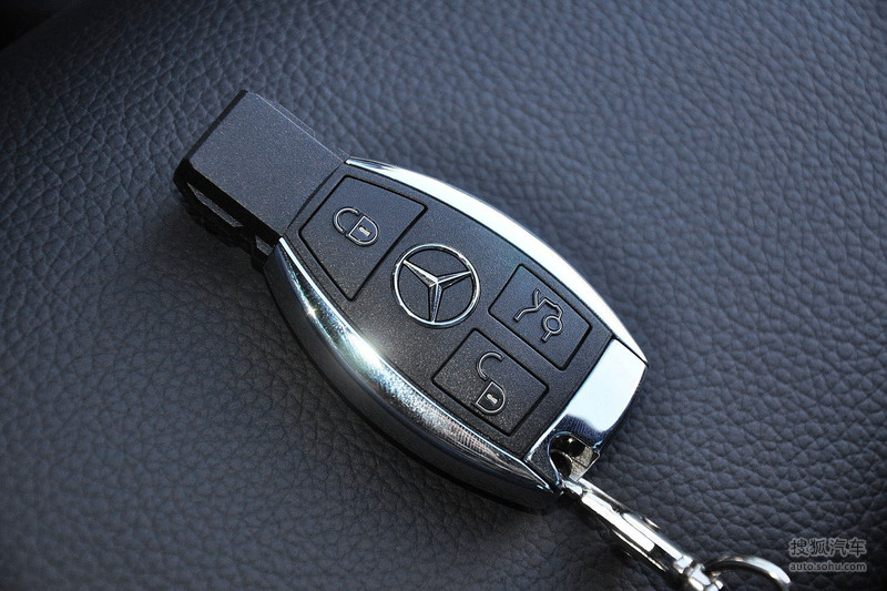 2012款奔驰e260 coupe - 汽车钥匙提示:支持键盘翻页 ←左 右→黑色