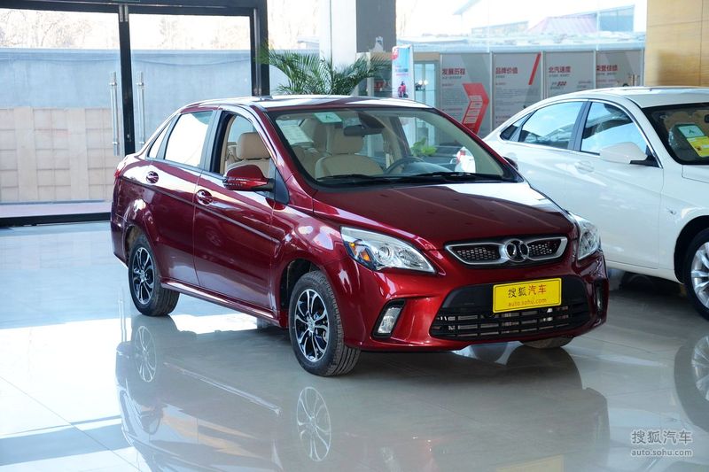 【 北汽绅宝d20 三厢图片】_马德里红_外观_搜狐汽车网