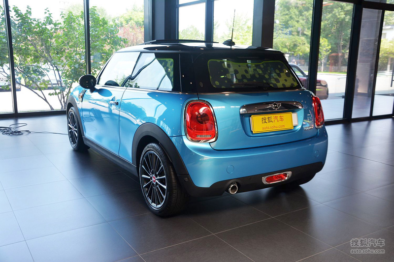 【车型对比】mini mini pk 众泰 t600_搜狐汽车