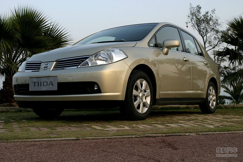 【 日产颐达图片】_米色_外观_搜狐汽车网
