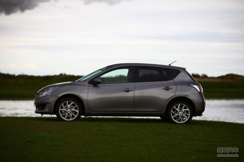 日产东风日产tiida2011款东风日产骐达gts满洲里试驾