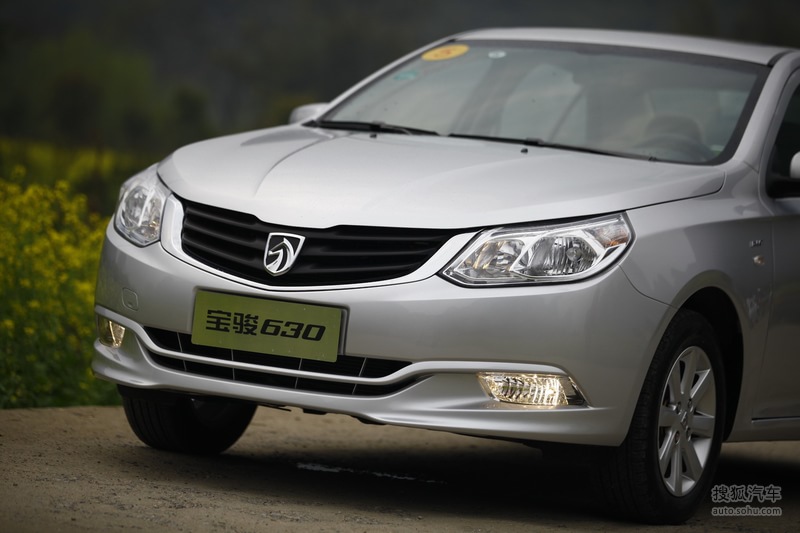 宝骏上汽通用五菱6302012款宝骏630 1.6dvvt 6at 阳朔试驾
