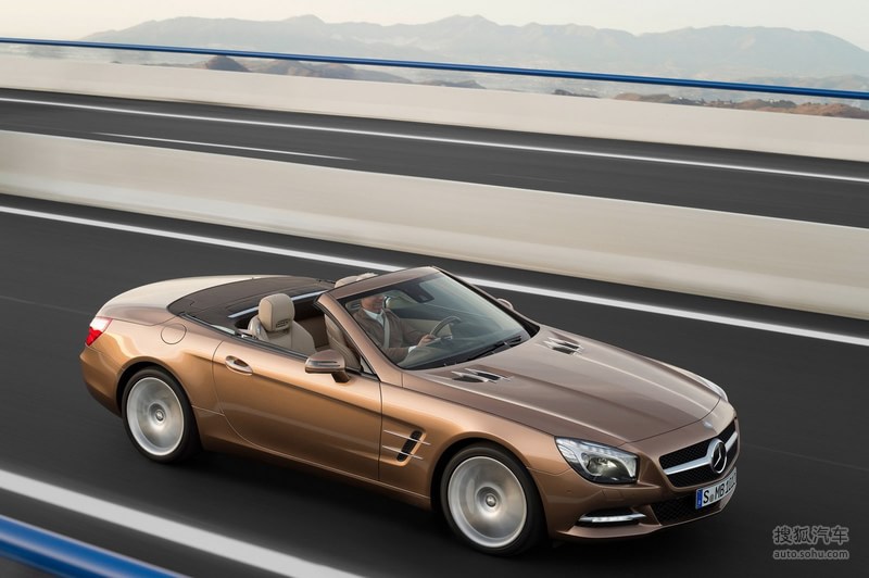 【奔驰sl级官方珍珠黄图片g1308336】_奔驰图片_搜狐汽车网