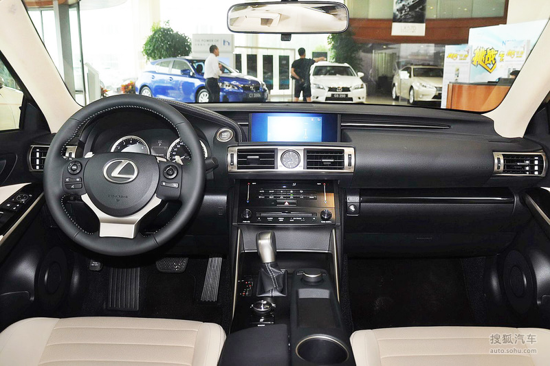 【雷克萨斯is 2013款250 领先版内饰象牙色图片t2306140】_雷克萨斯