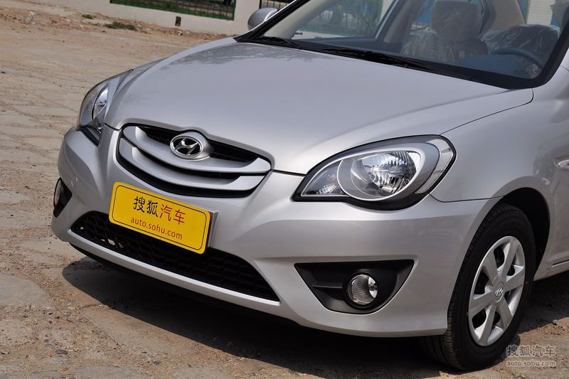 2011款雅绅特1.4gl 手动舒适型到店实拍