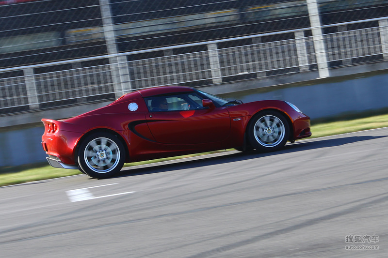 路特斯莲花汽车爱丽丝赛道试驾路特斯elise/exige