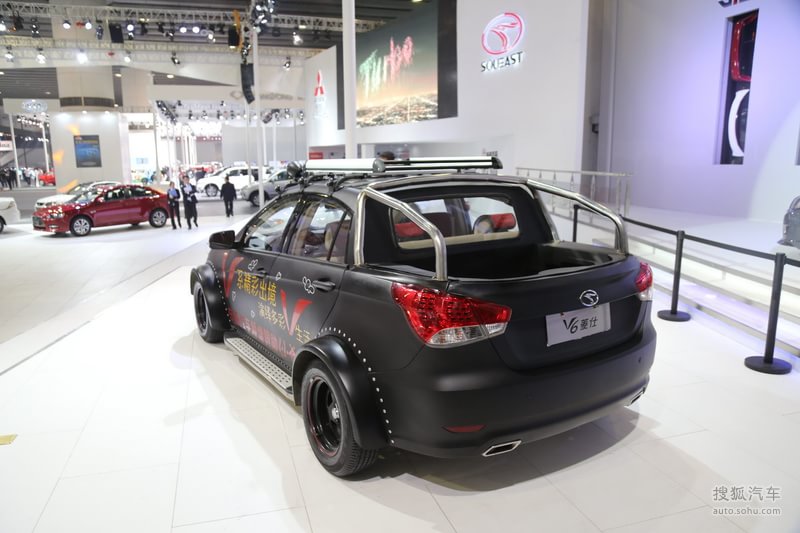 东南东南汽车v6菱仕东南v6菱仕小爸爸版广州车展实拍